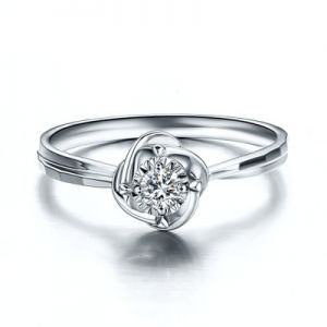 鑽石女(nǚ)戒50分(fēn)天然鑽石戒指訂婚18k金(jīn)鑽戒定制(zhì)